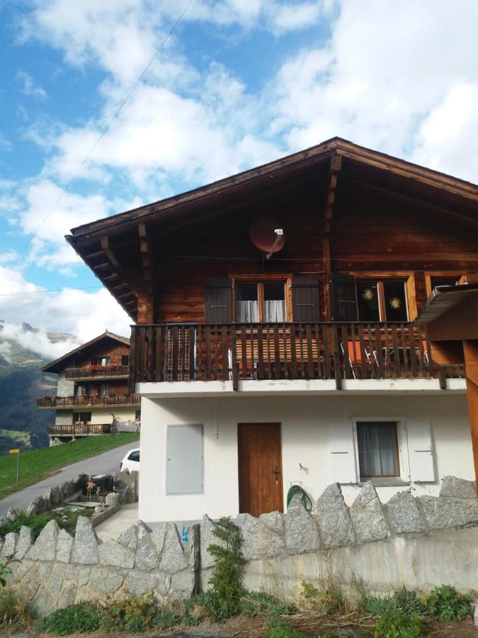 Chalet Clair De Lune Bei Graechen Vs Apartamento Gasenried Exterior foto